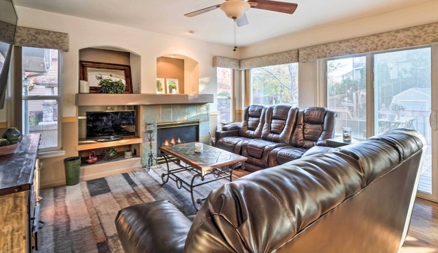 Littleton Home w/ Patio - 8 Mi to Red Rocks