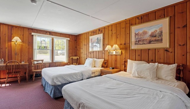 Littleton Motel - 2 Queen Room