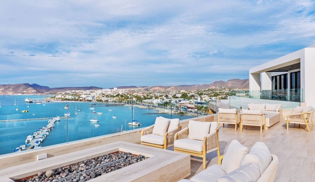 Live Aqua Private Residences La Paz