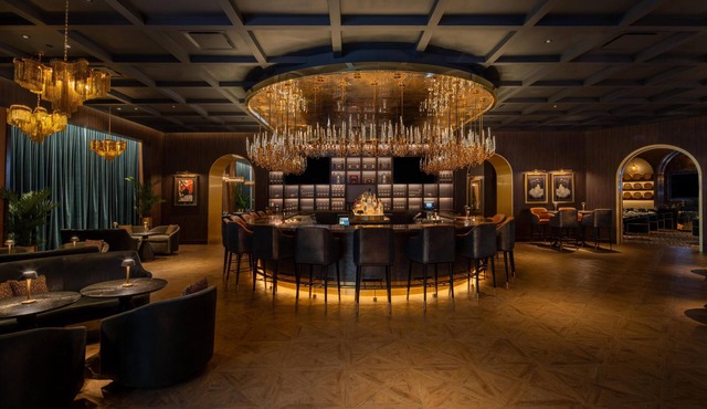 Live Casino & Hotel Louisiana, Curio Collection by Hilton