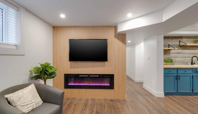 Live in Lovely Lambeth: Lower Apartment