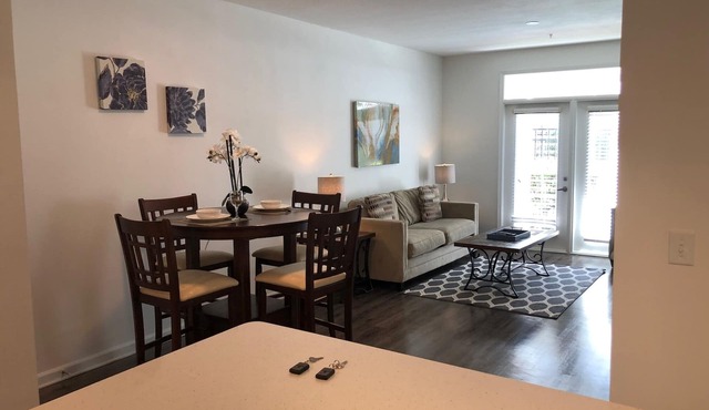 Live in the Heart of Atlantic Station