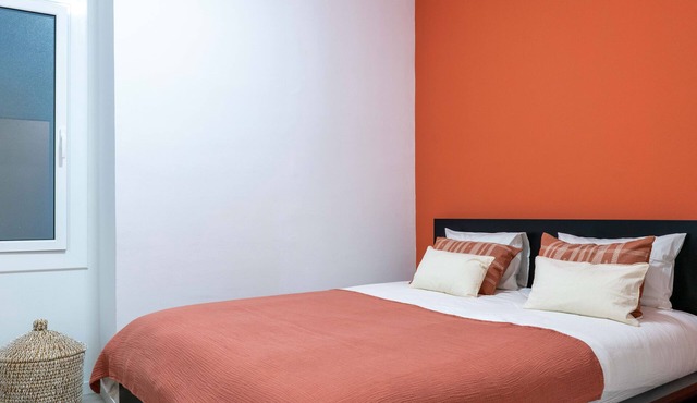 Live in the hearth of Barcelona at our modern apartment.
