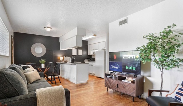 Live Like a Local | Private Apt w/ King Bed + Pool