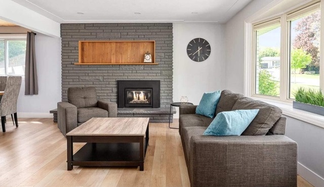Live Luxury in the Park; West London