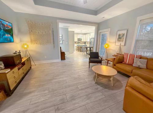 Live Oak Cottage OKI Beach Retreat
