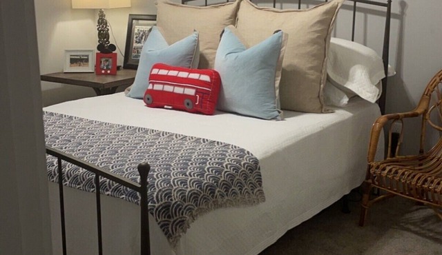 Live Oak Landing-3 Bd-2 bath-Home Near Ole Miss & The Square. Pets welcome!