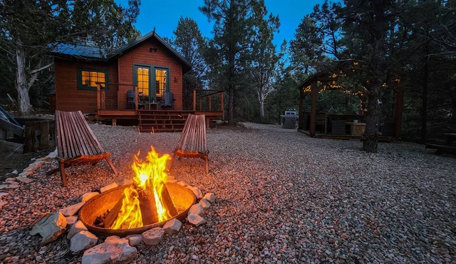Live Simply Cabin | Glamping at it's finest