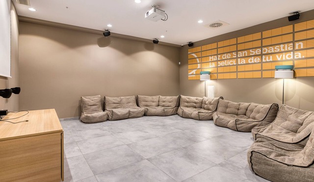 Livensa Living Studios San Sebastián