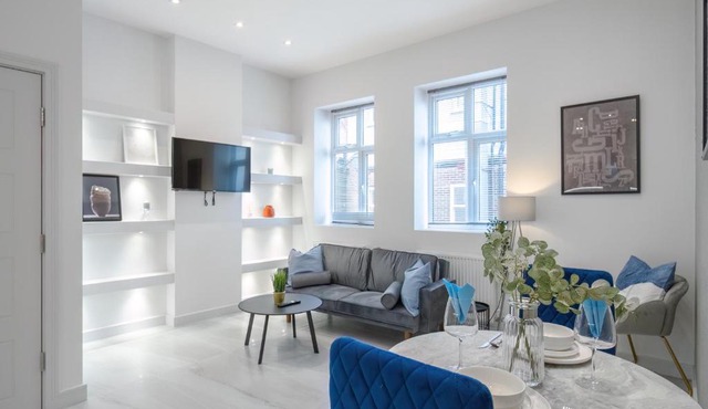 LiveStay-Modern & Stylish Apartments in Didcot