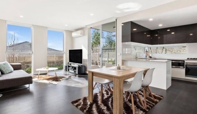 Living at the Heart of Doncaster, FREE Parking