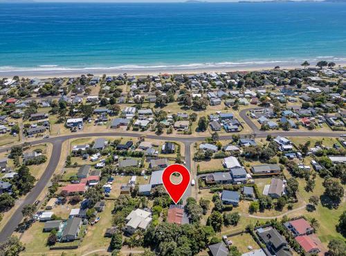 Living The Dream - Matarangi Holiday Home