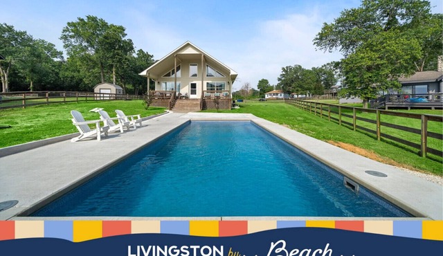 Livingston Landing: Pool, Games & Lake Views