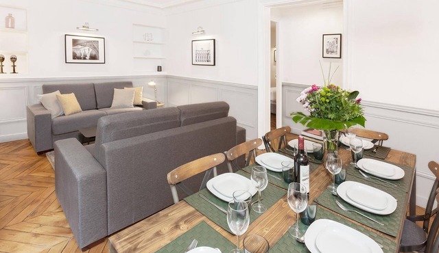 LivinParis | Luxury AC 4 Bedrooms Opera Lafayette II