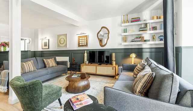 LivinParis | Luxury AC 4 Bedrooms Le Marais I