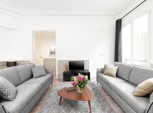 LivinParis - Luxury AC 4 Bedrooms Opera I
