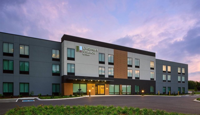 LivSmart Studios by Hilton Tullahoma