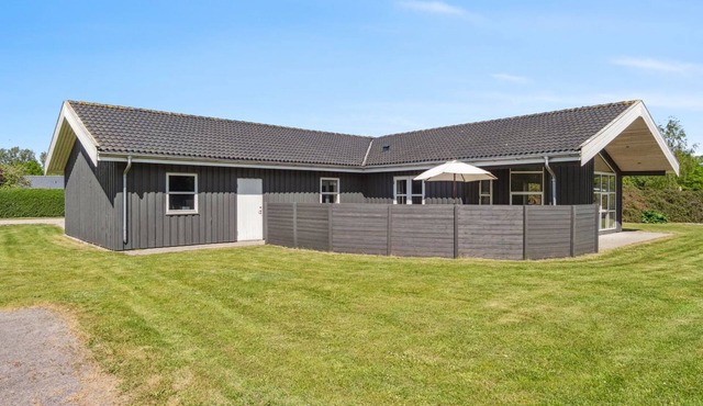 "Ljupco" - 500m to the fjord by Interhome