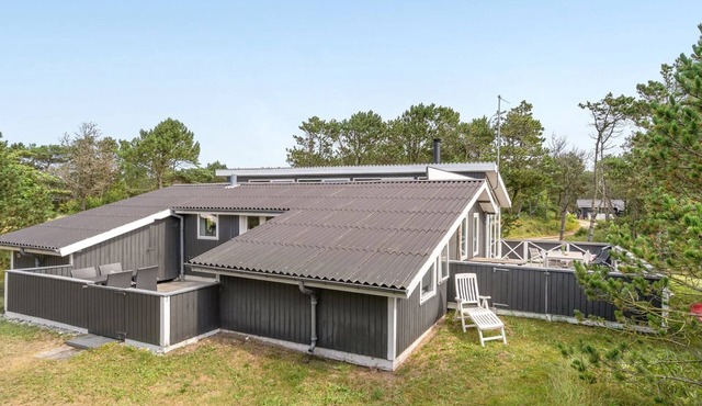 "Ljupka" - 1km from the sea by Interhome