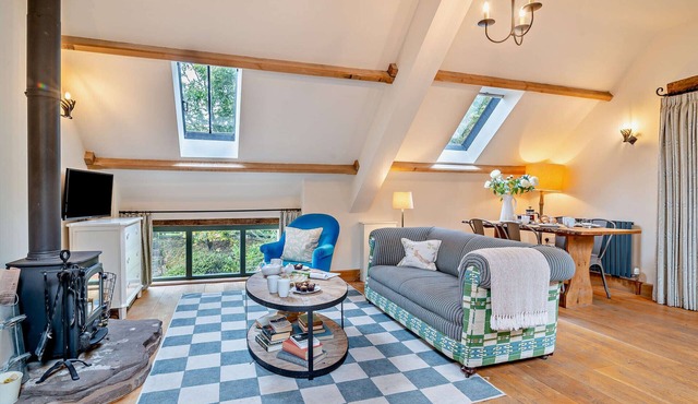 Llewenau-Draw Farm - The Barn