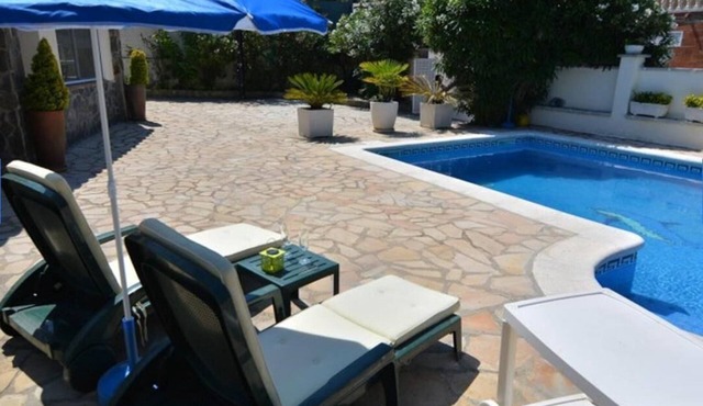 Lloret De Mar: FAMILY HOUSE, WITH PRIVATE POOL AND WIFI