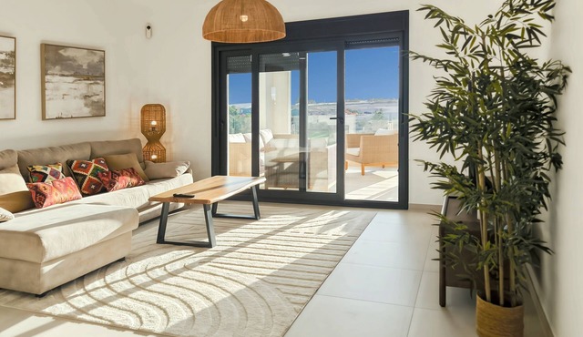Lo Romero Golf Apartment