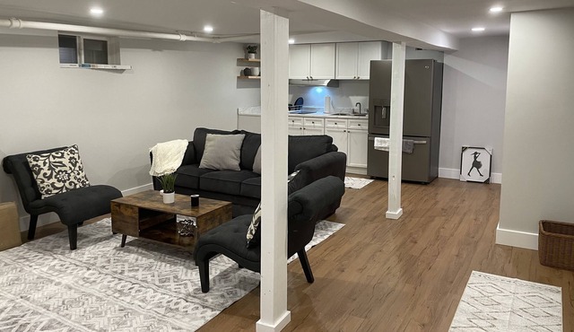 Loaded fully remodeled 1 bed room apartment