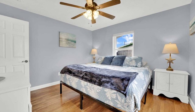 Loaded House and Guest House w Game Room Gym