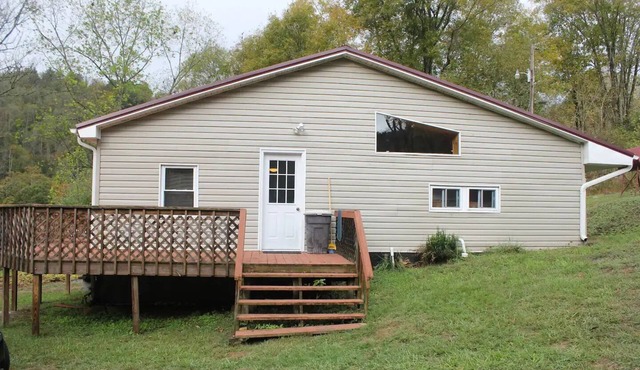 Loafers Glory Rustic Escape in N.C. Mountains