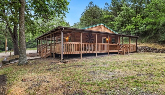 Loblolly Lane-Private Log Cabin- Hot Tub