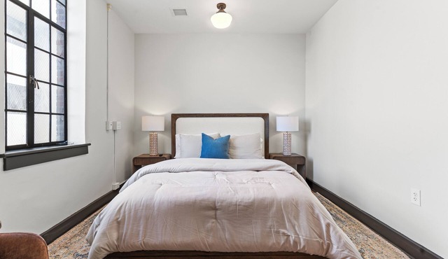 Local Discounts!-The Revitalized Newark Arcade