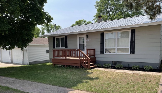 Located 1 block from snowmobile trail and 2 blocks from Lake Gogebic boat launch