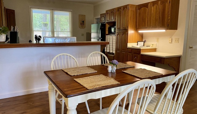 Located 10 Minutes from Downtown Aiken