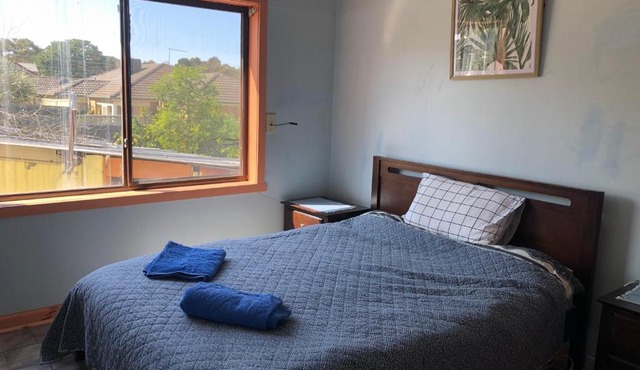 Located halfway between the airport and City