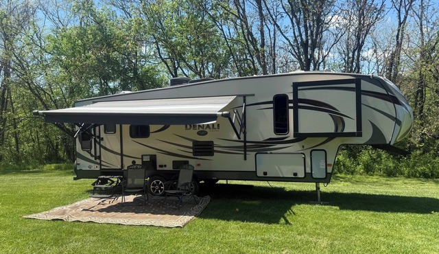 Located in beautiful Lynch Station Va this property offers an amazing escape.