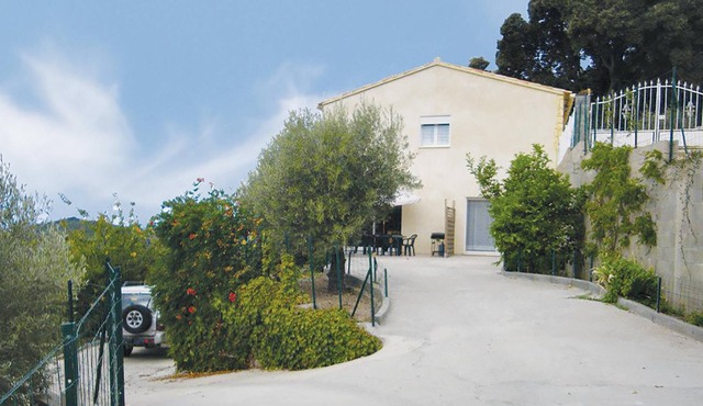 Located in the hinterland of the wide Gulf of Sagone, the charming village of Coggia attracts with a