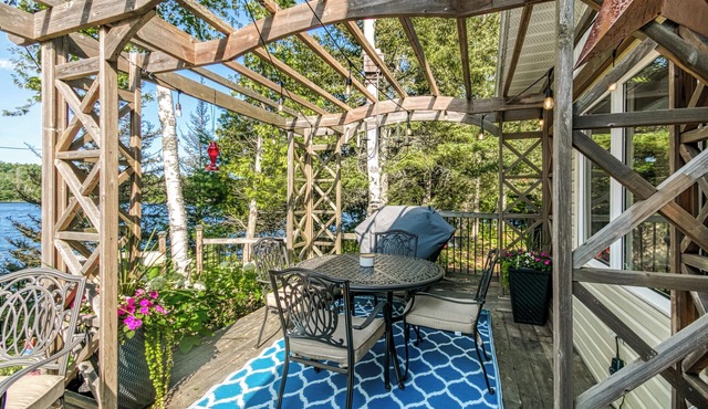 Located on beautiful Geneva Lake in Cartier, one hour from Sudbury!
