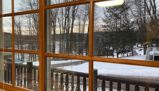 Located on Lake Wallenpaupack. Book 2 nights get 1 free. Contact me for details.