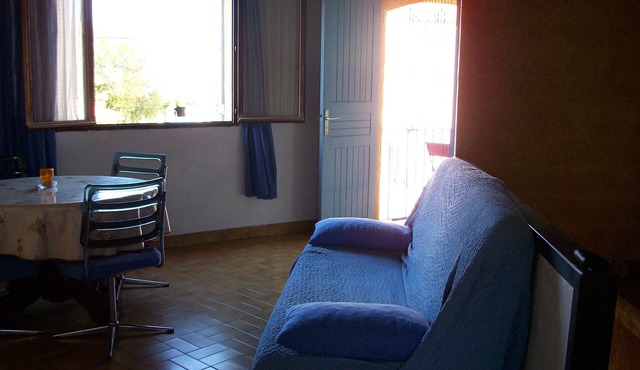 located on the heights of Cargèse, 1 minute from the center