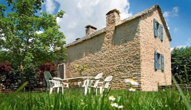 Location "les Fayards" 7 Personnes à Saint Georges de Lévejac