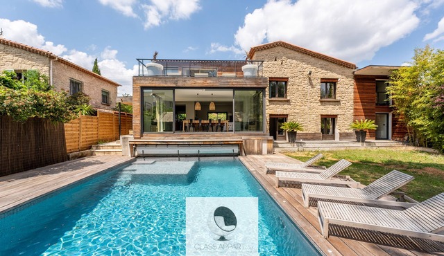 Location à la Semaine D'une Superbe Villa de Charme sur Montpellier Avec Piscine
