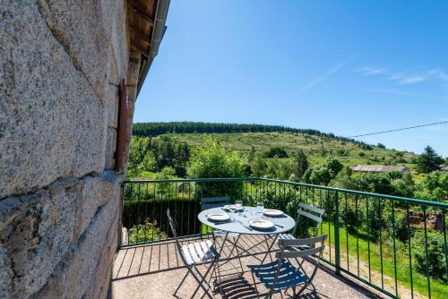 Location 2 personnes aux badieux