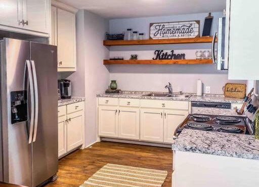 Location! 20 mins from stadiums & theme parks!