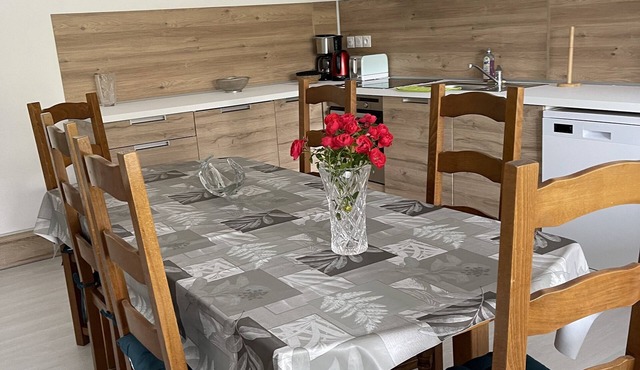 Location Appartement 5 Pers. Avec Piscine Chauffée "pinson"