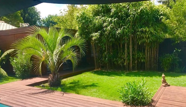Location Bungalow Avec Jardin et Piscine Privative