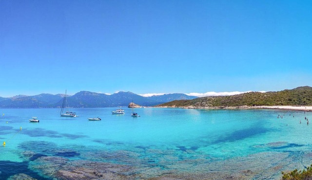 Location D'une Maison de Village t4