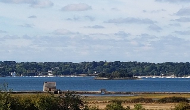 Location ile d'ARZ vue sur mer 8 pers