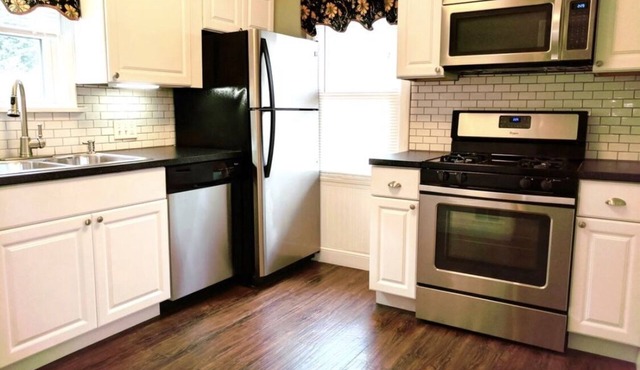 ★Location is Everything @ The Kenwood★