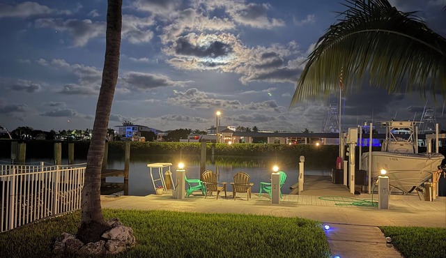 LOCATION, LOCATION, 7th Street, you wont be disappointed with home + Cabana Club