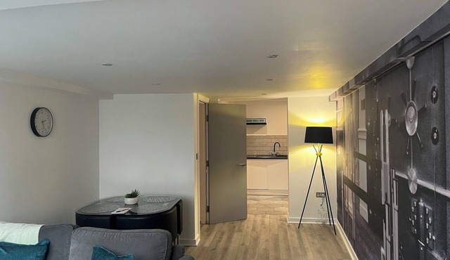 Location, Location, city centre apartment, 2 bedrooms, 2 bathrooms